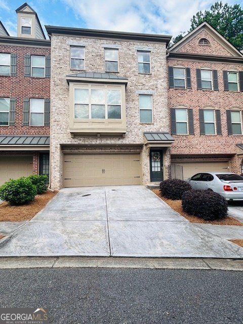 2925 Camplay Drive Suwanee - main photo