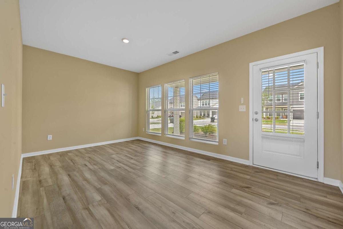 2197 Boxwood Circle Conyers - Photo 12