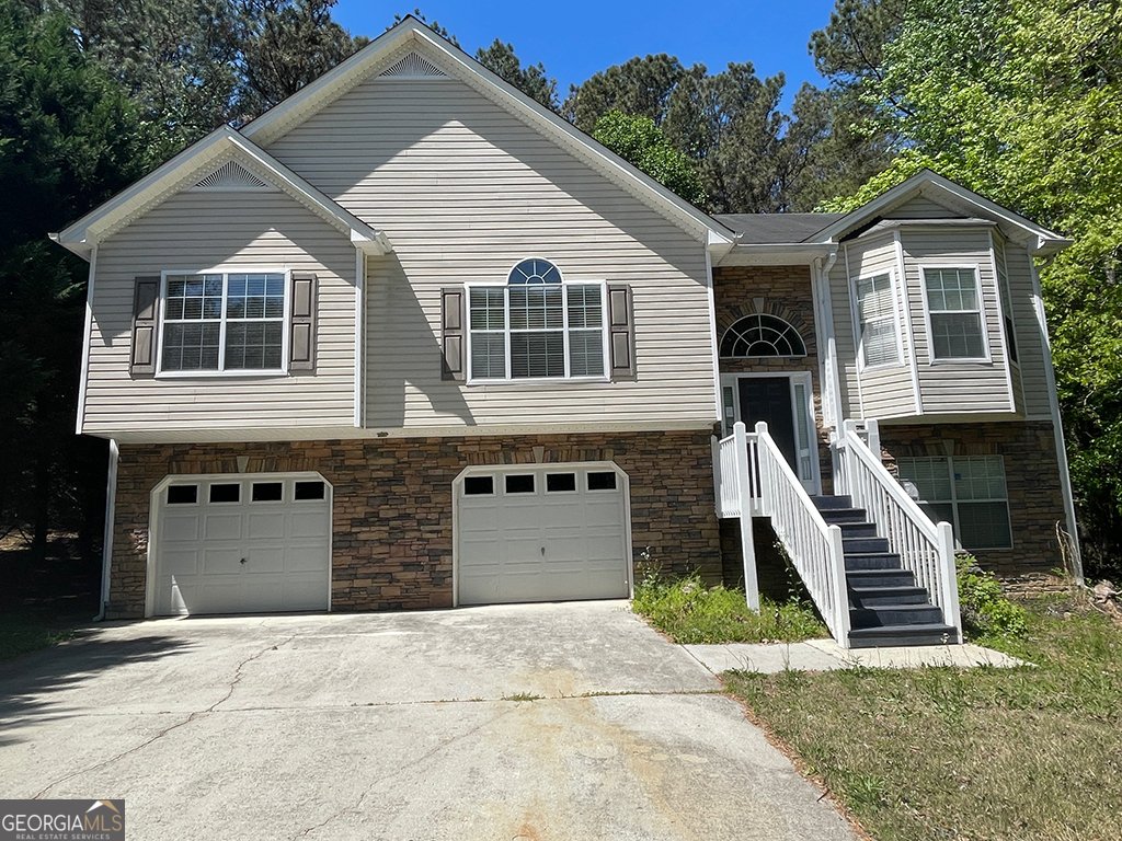 95 Luke Drive Dallas - main photo