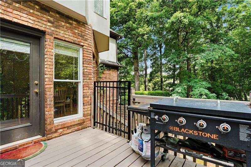 1136 Mossy Rock Road Kennesaw - Photo 31