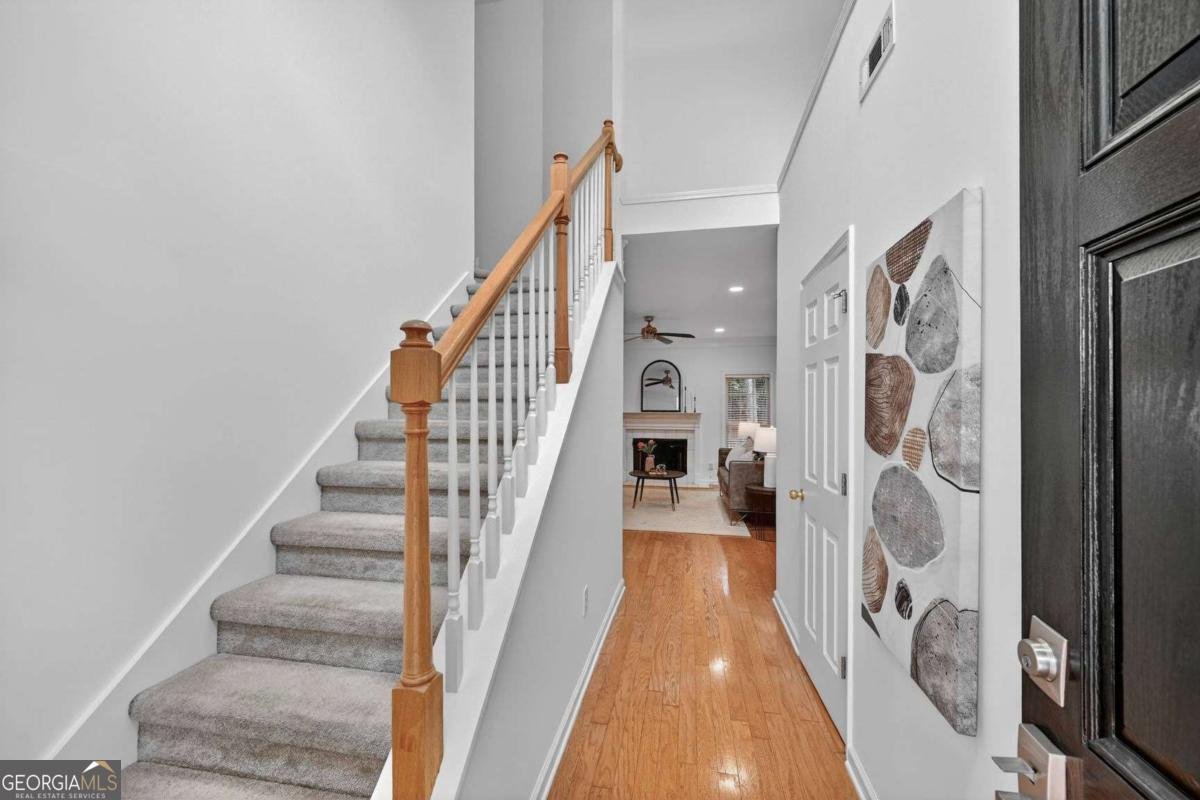 2911 Winter Rose Court Dunwoody - Photo 9
