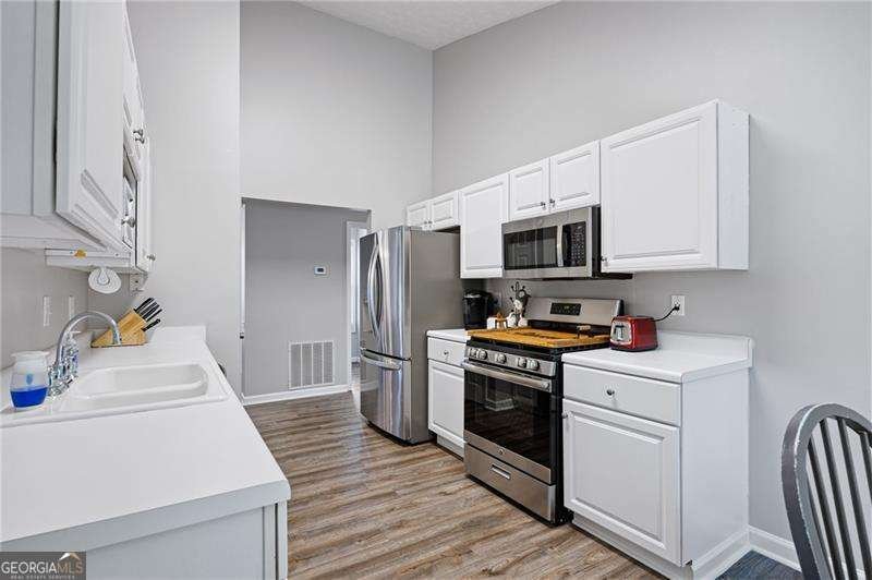 1153 Cool Springs Drive Kennesaw - Photo 8