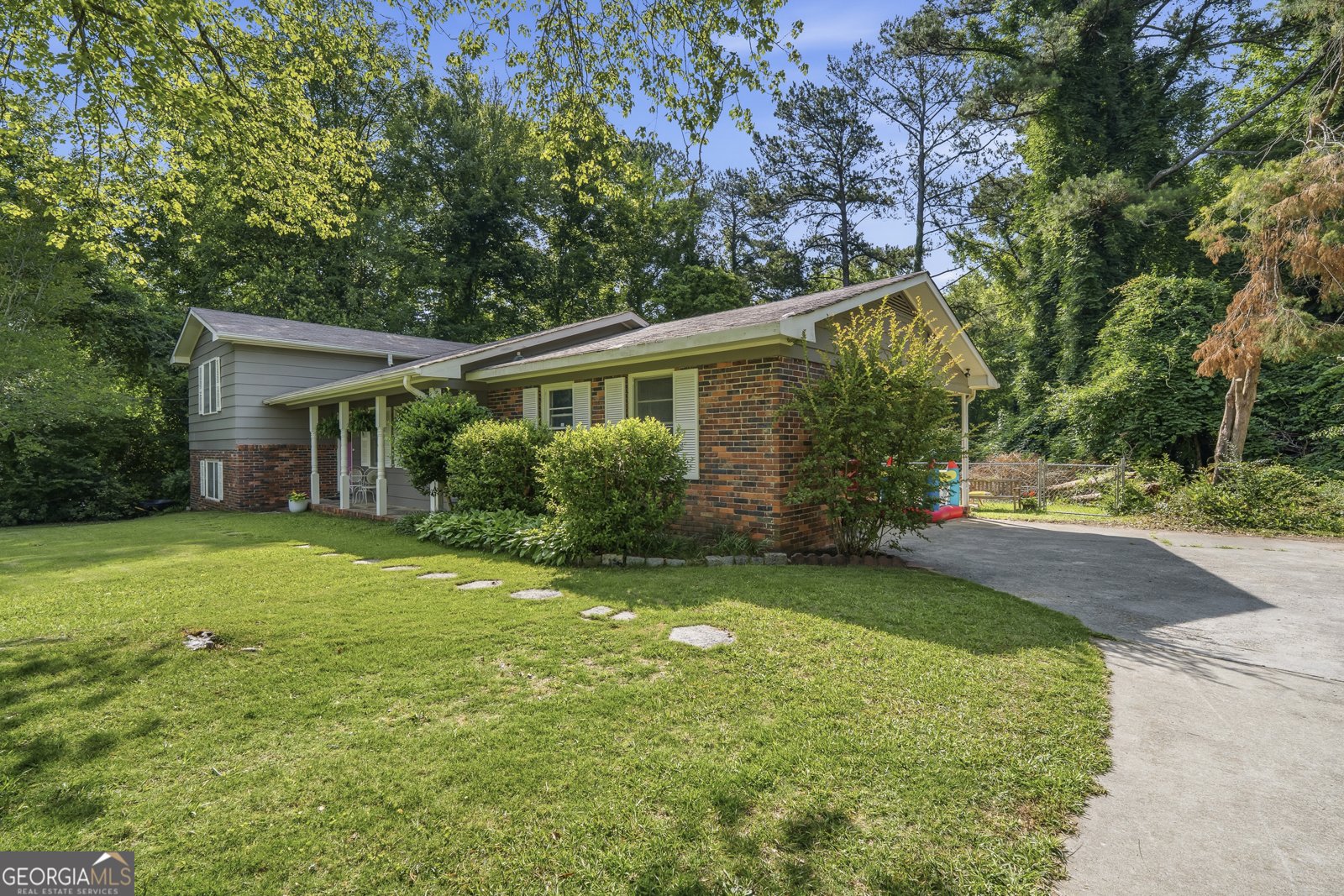 1179 Matthews Place Macon - Photo 12