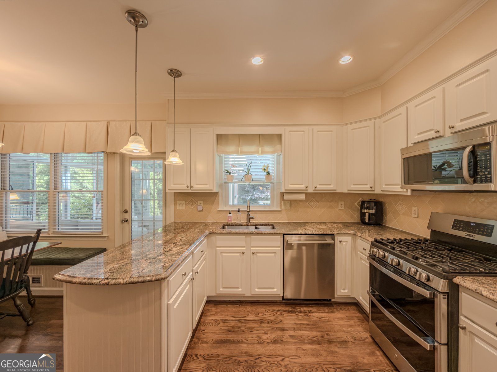 4284 Cedar Bluff Way Lilburn - Photo 27
