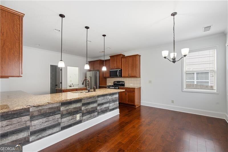 2080 Redbarn Court Cumming - Photo 12