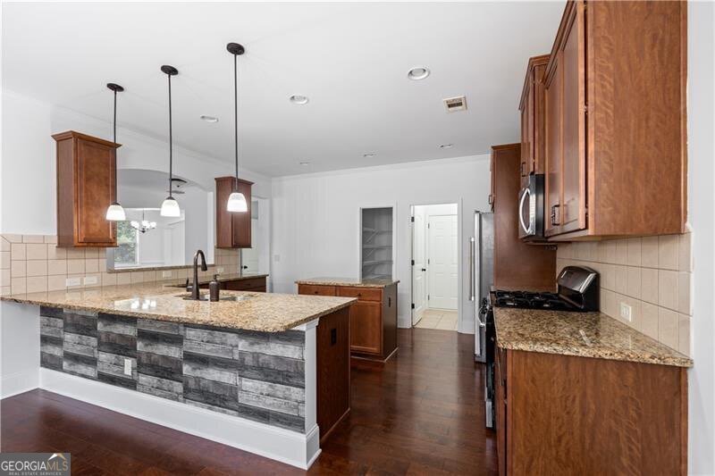 2080 Redbarn Court Cumming - Photo 14