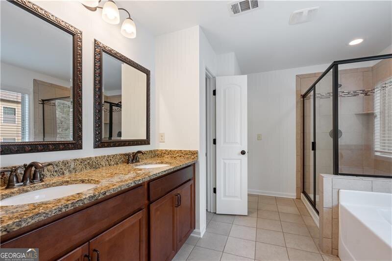 2080 Redbarn Court Cumming - Photo 24