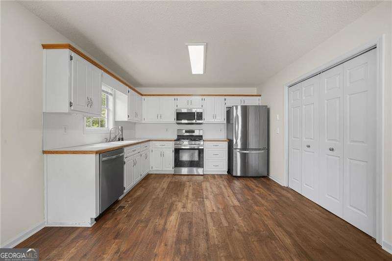 237 Taylors Farm Drive Canton - Photo 22