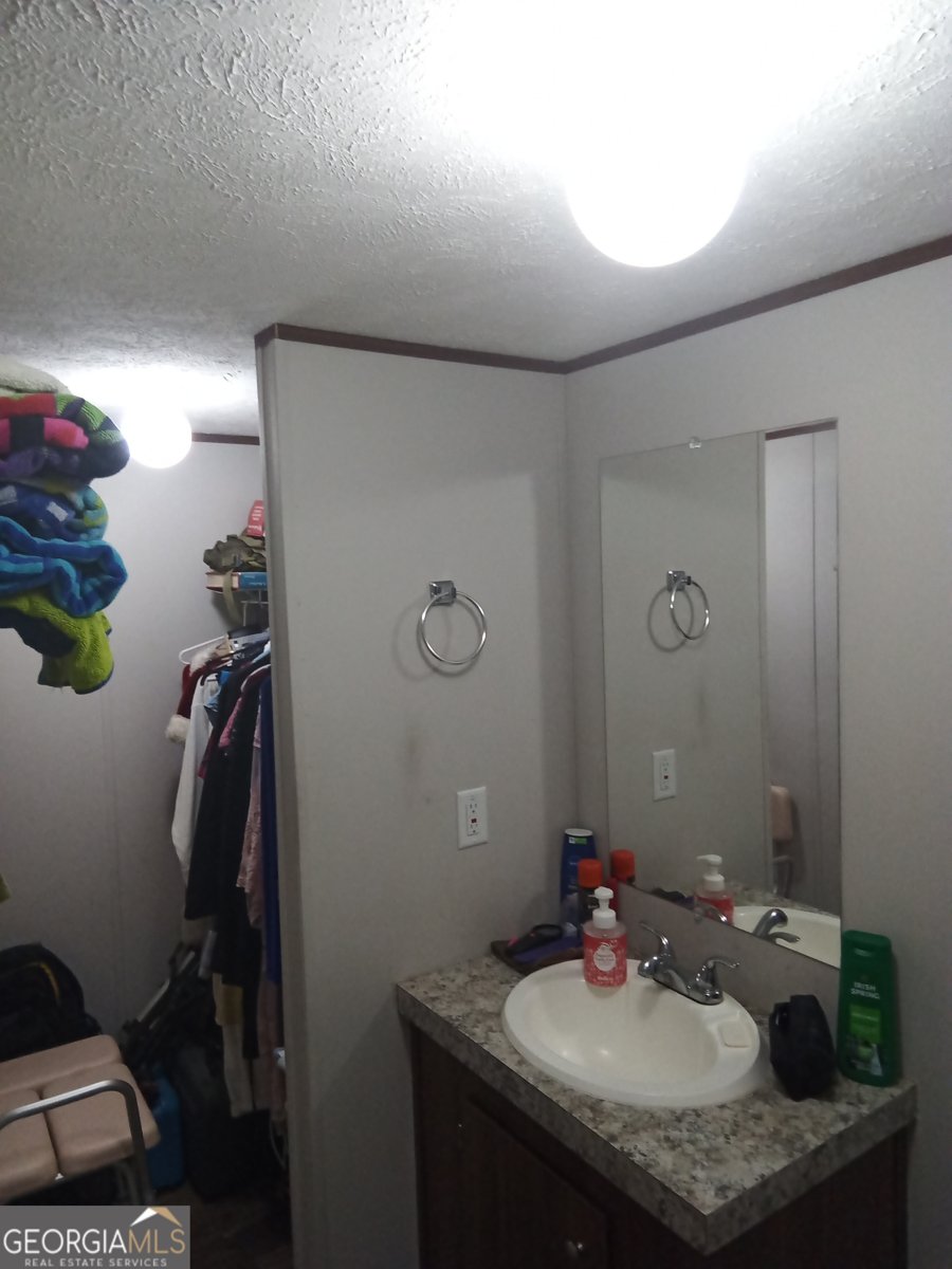 445 Saint Charles Drive East Dublin - Photo 8