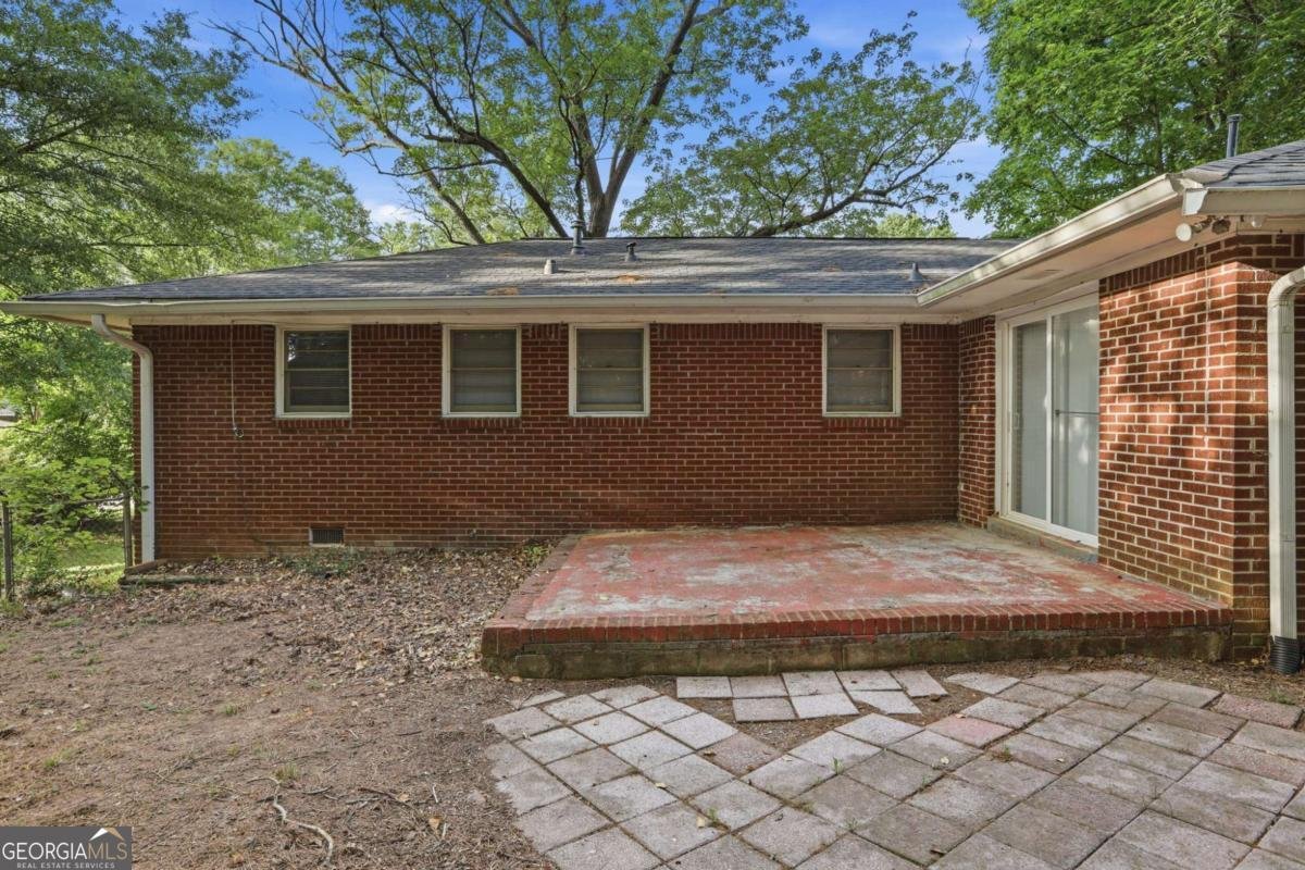 919 Green Valley Road Mableton - Photo 24