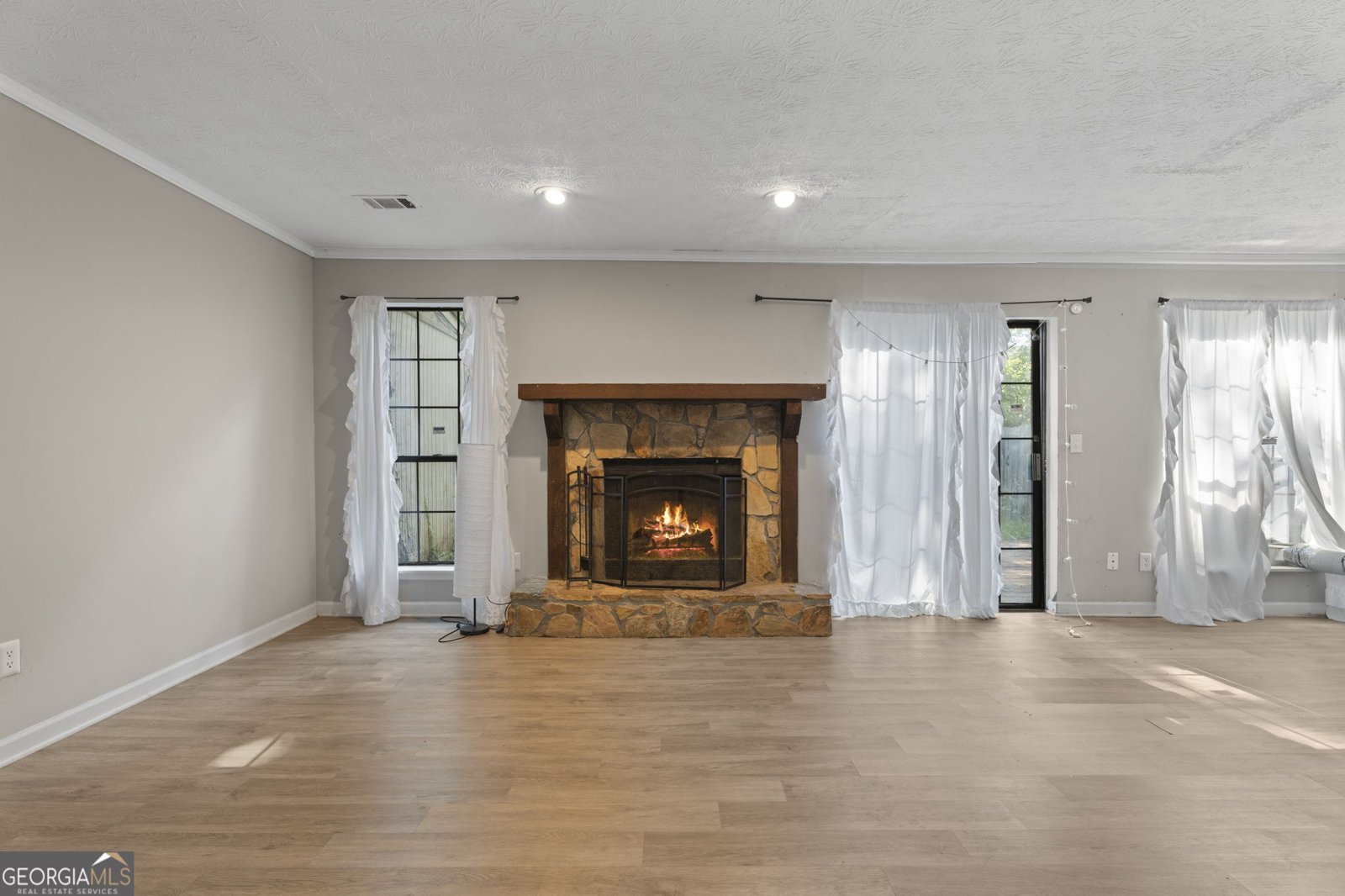 878 HERITAGE OAKS Drive Stone Mountain - Photo 6