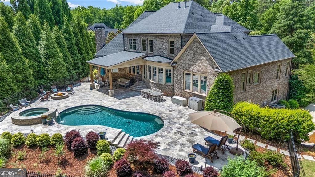 350 Dewpoint Lane Johns Creek - main photo