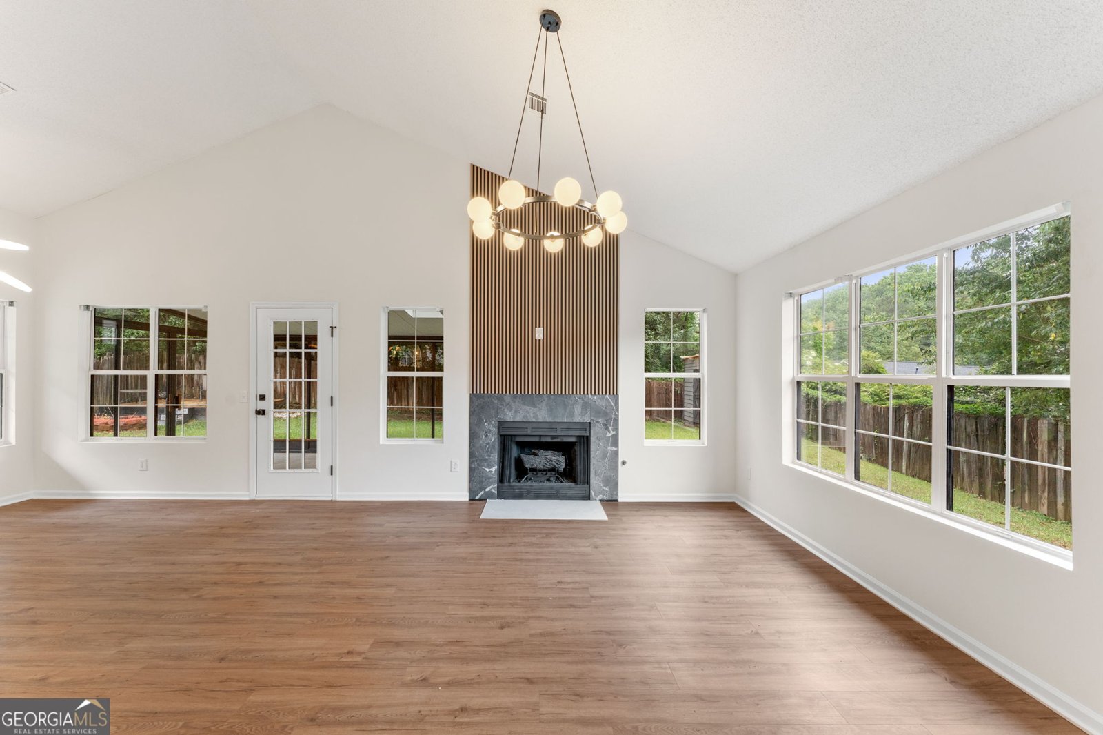 2194 Tyrone Court Marietta - Photo 14