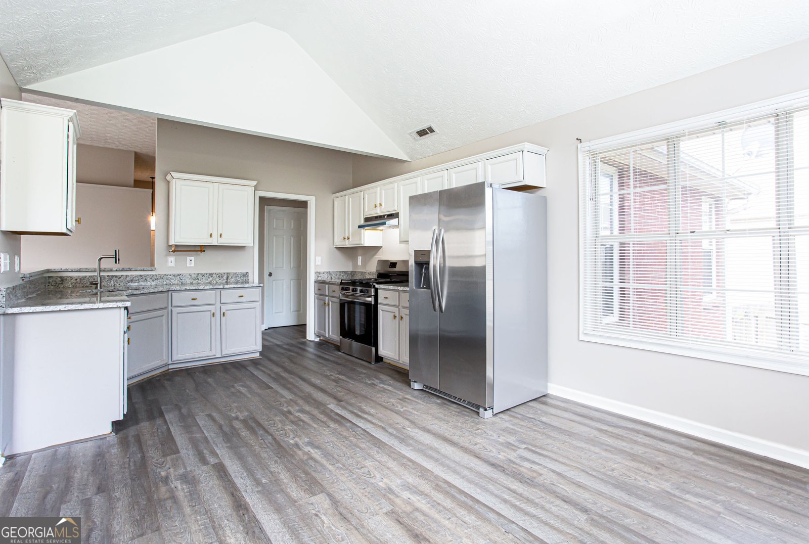 120 Unity Cove Locust Grove - Photo 10