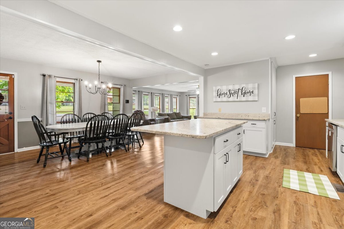 2678 Lakeview Drive Conyers - Photo 11