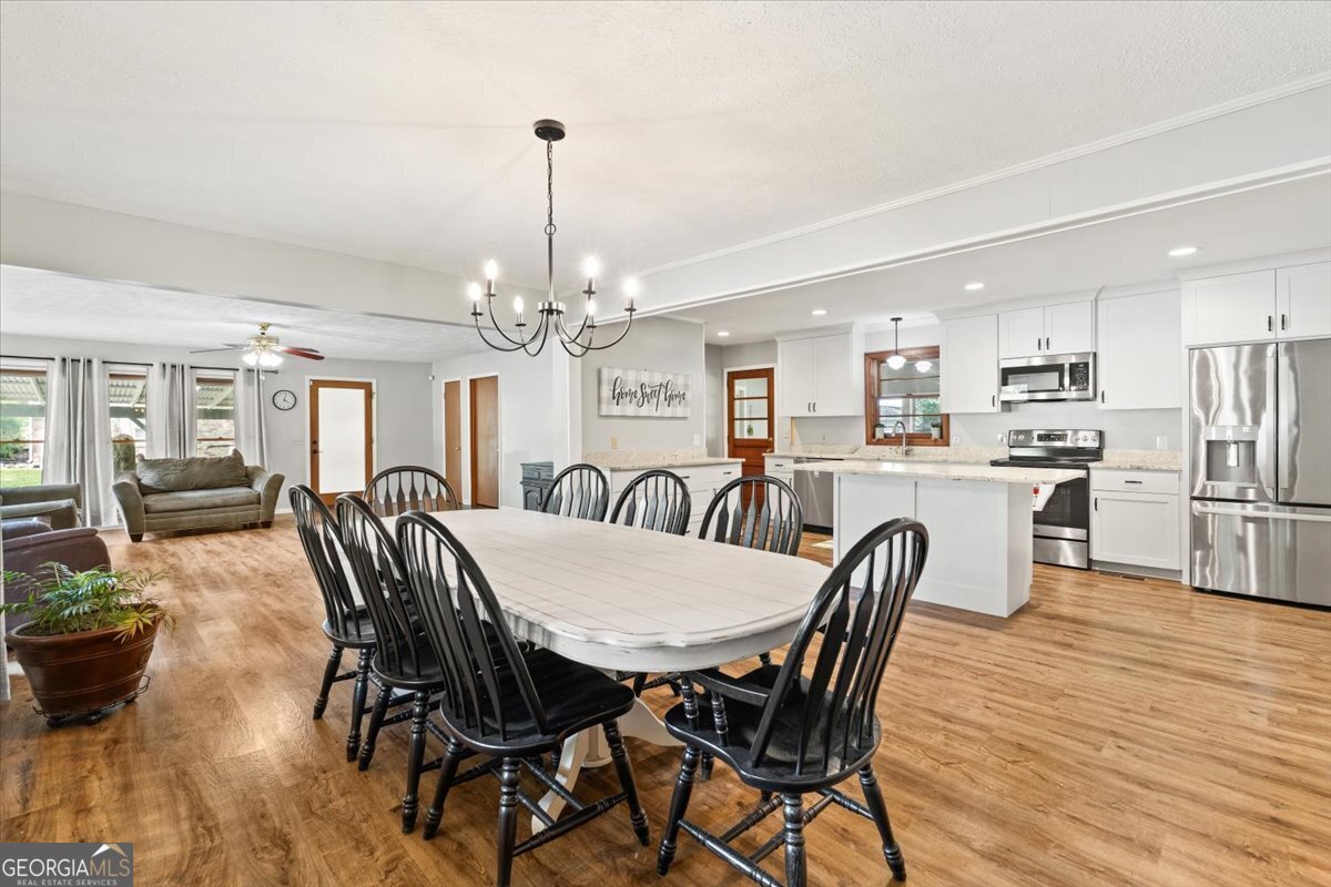 2678 Lakeview Drive Conyers - Photo 6