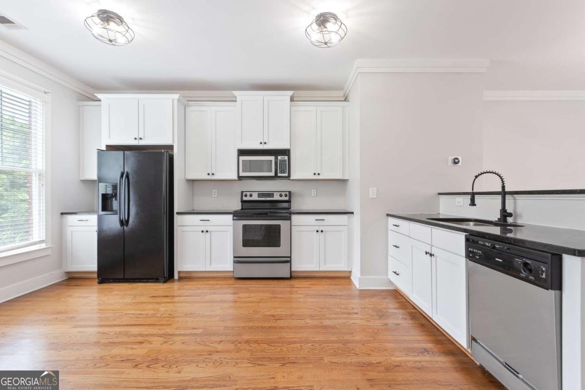 775 Liberty Commons Drive Atlanta - Photo 12