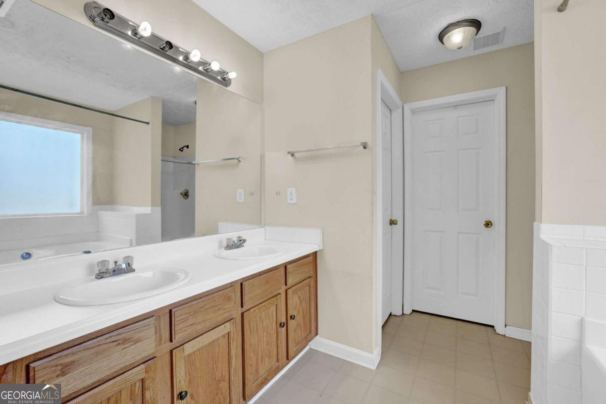 1401 Waterford Court Loganville - Photo 27