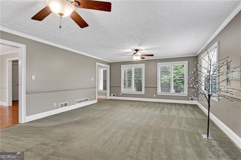 6280 Old Shadburn Ferry Road Buford - Photo 11