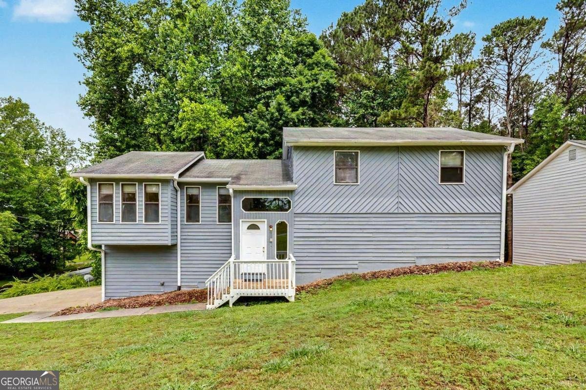 2850 Emerald Lane Acworth - main photo