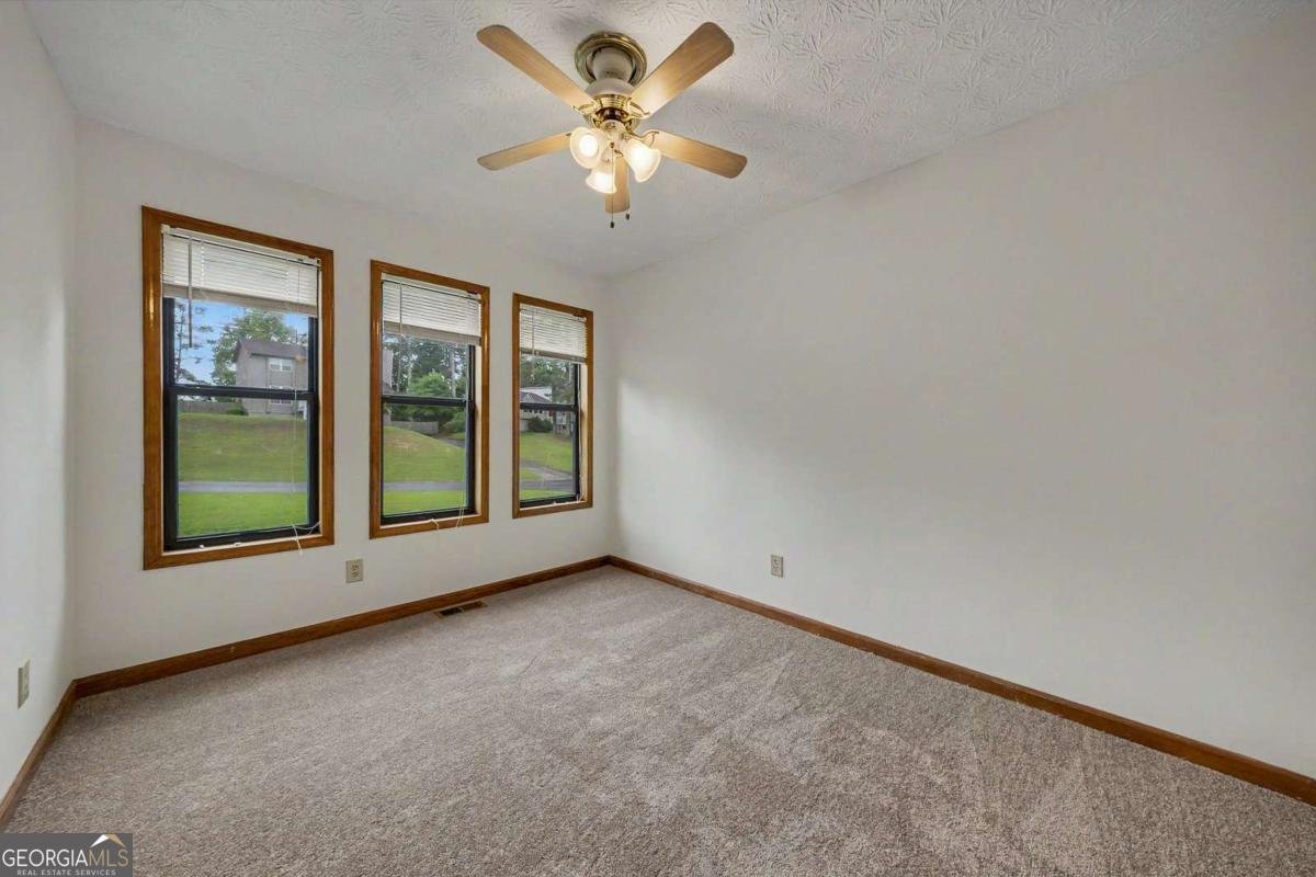 2850 Emerald Lane Acworth - Photo 10