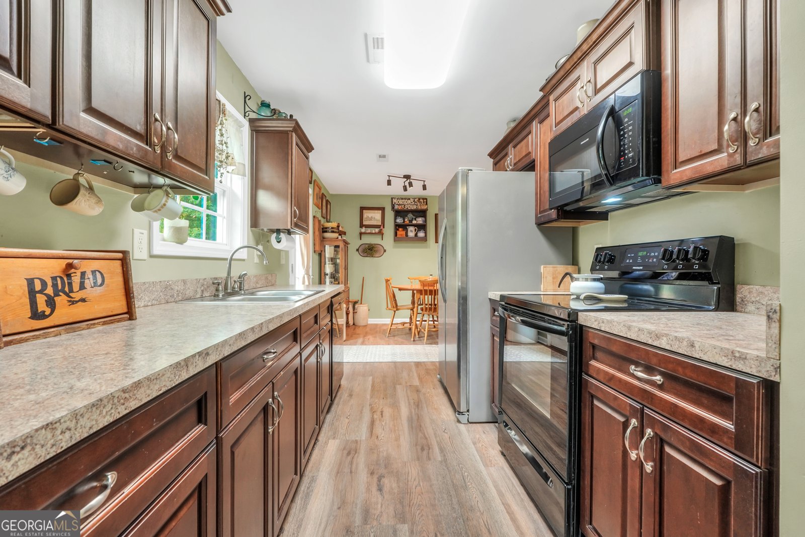 221 Sandy Brook Circle Thomaston - Photo 15