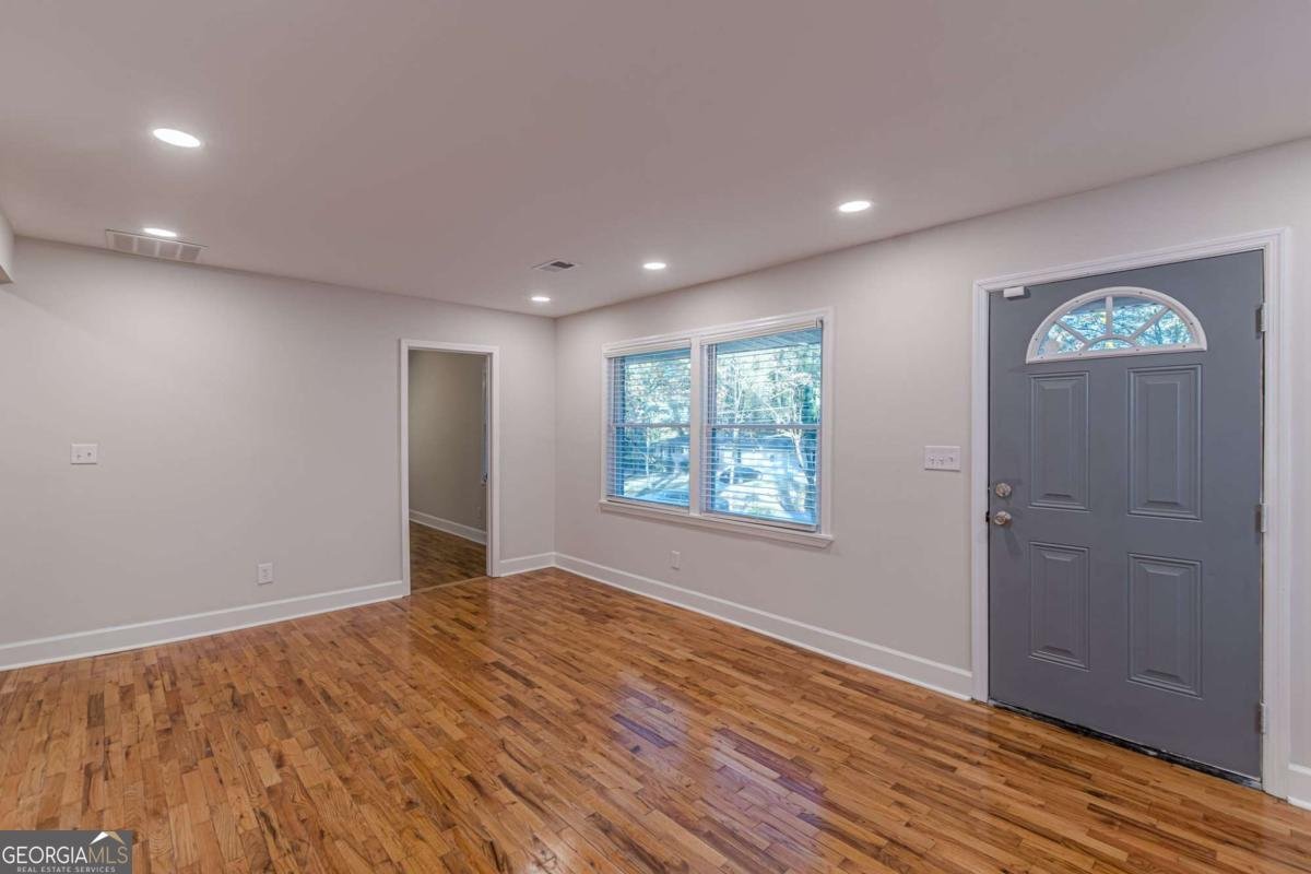 1395 Dennis Drive Decatur - Photo 12