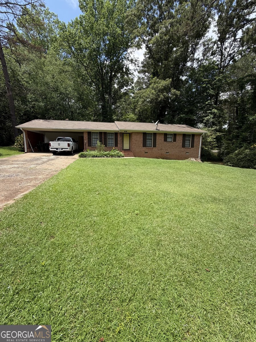 308 Sheppard Drive Newnan - main photo