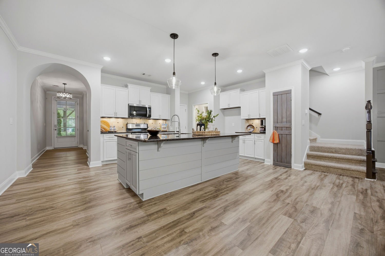 7310 Lowery Oak Drive Roswell - Photo 8