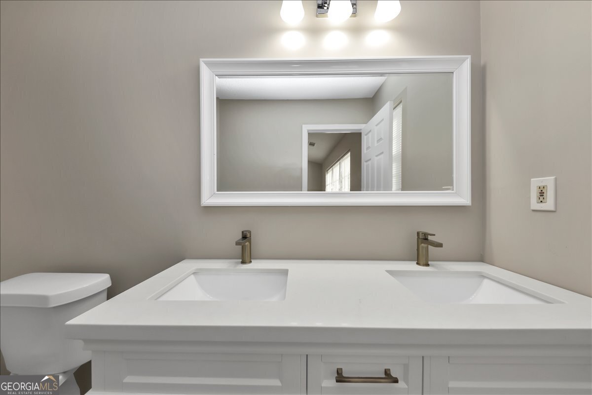 360 Parkway Road Union City - Photo 7