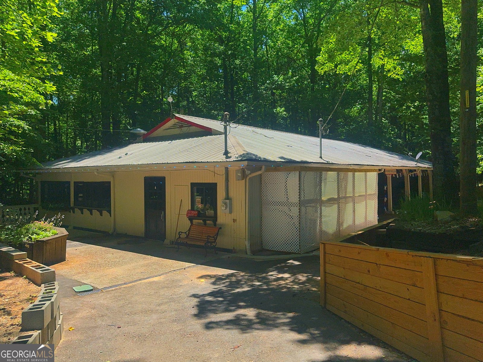 1085 Mountain Shadows Drive Cleveland - Photo 23