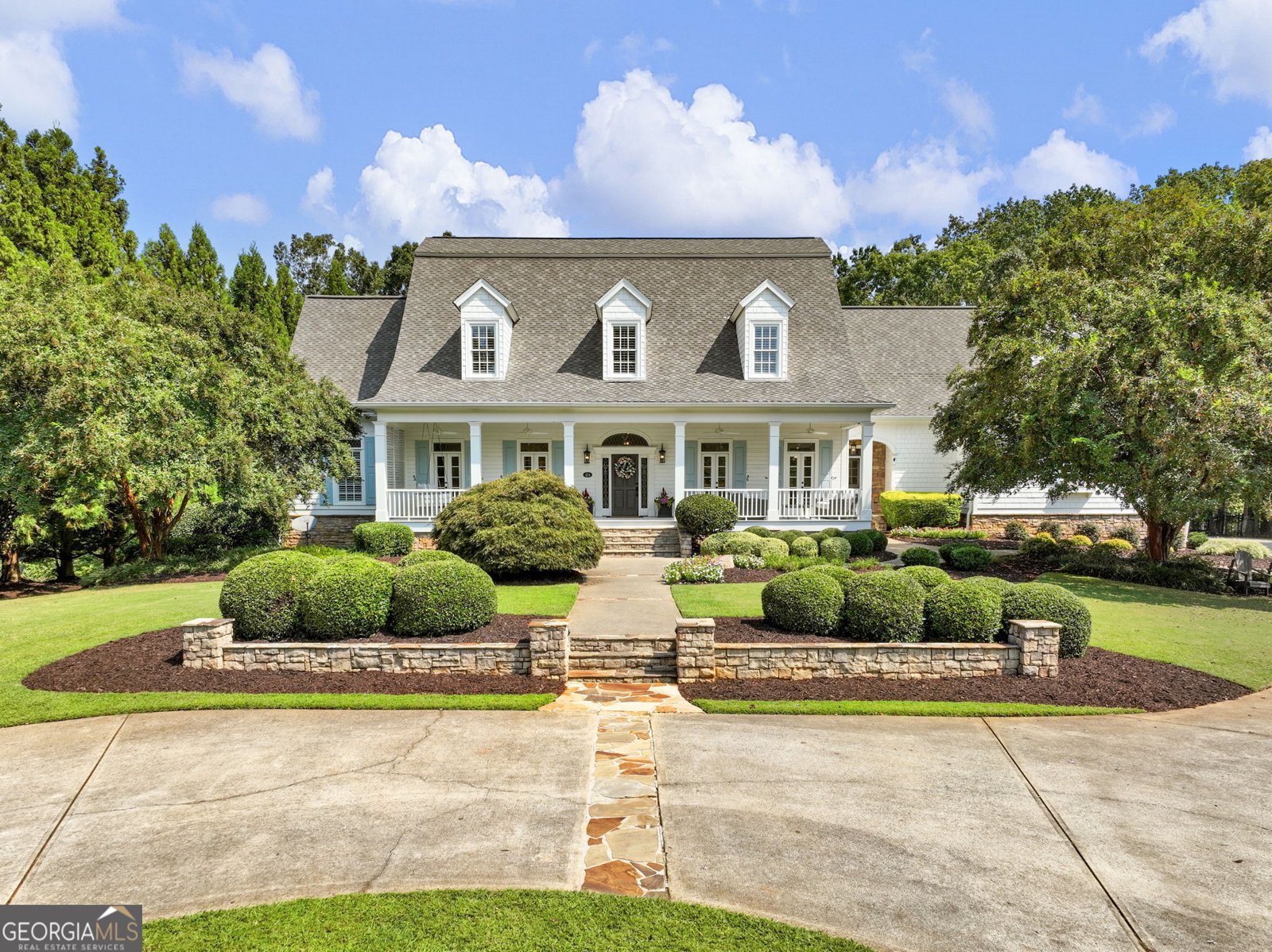 454 Summit Overlook Drive Dawsonville - main photo