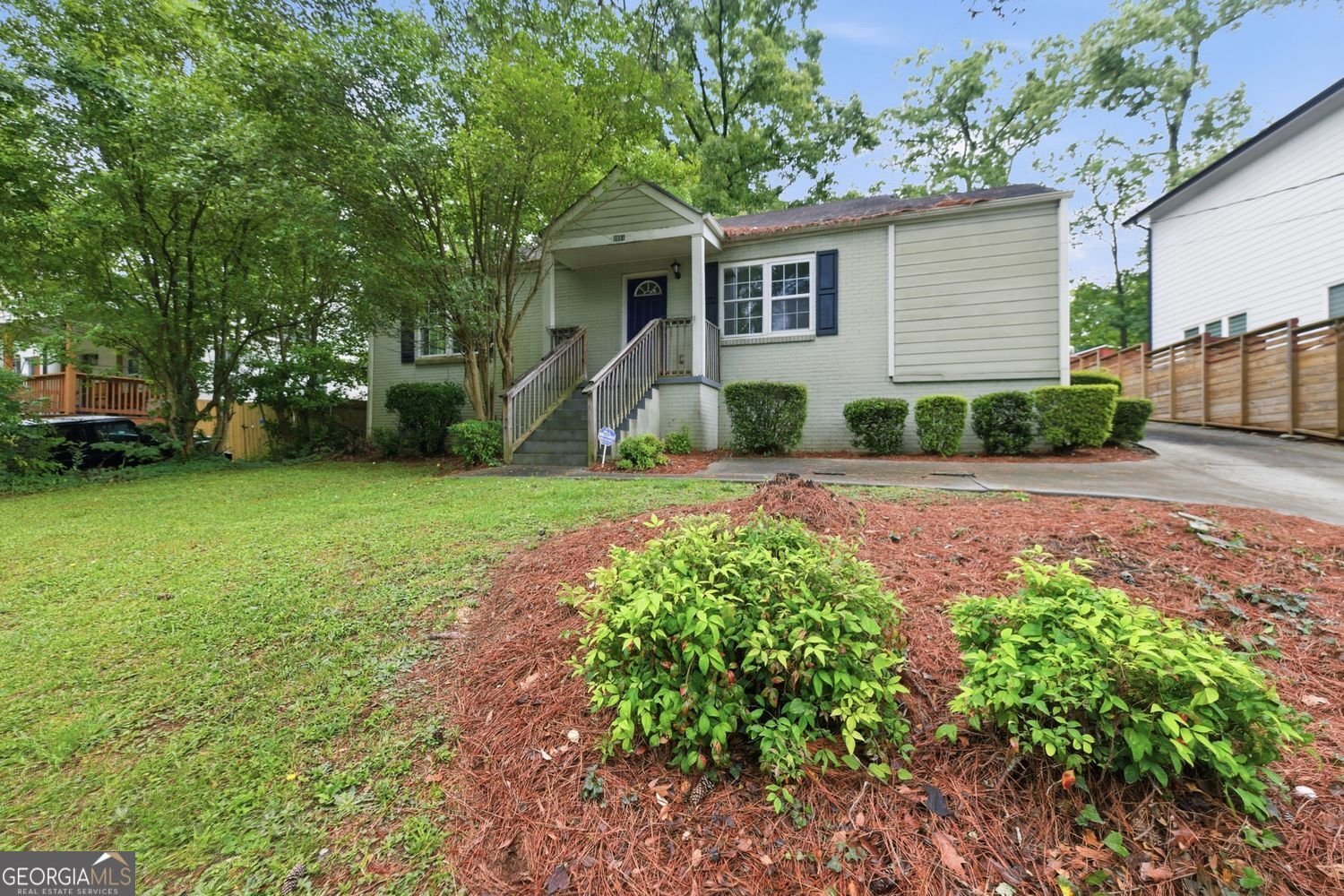 2051 Glenwood Avenue Atlanta - main photo