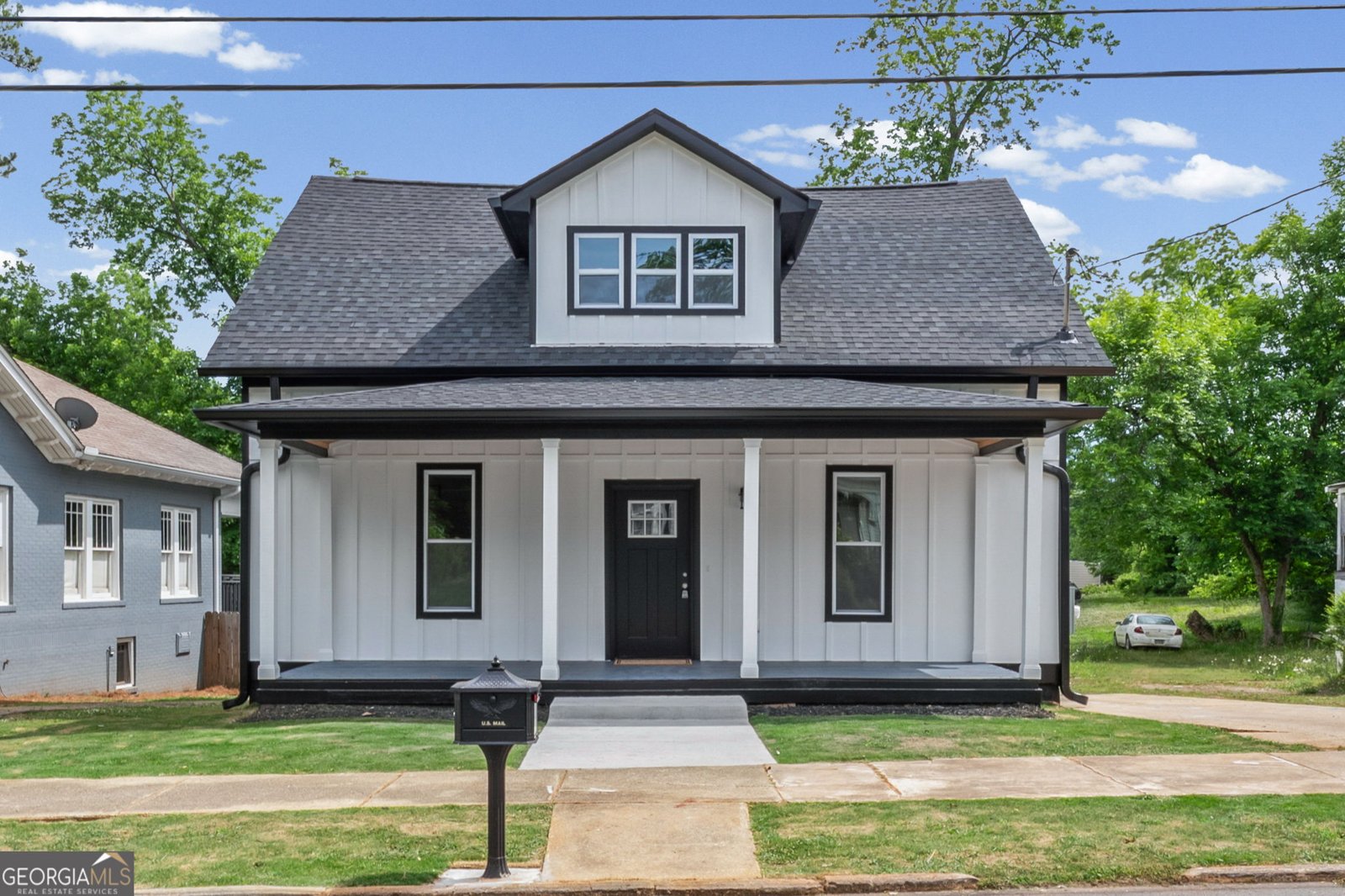 14 Salbide Newnan - main photo