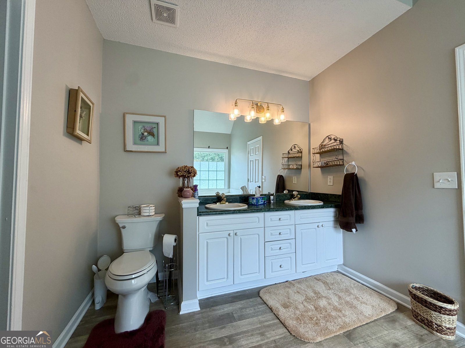 63 Centerport Drive White - Photo 12