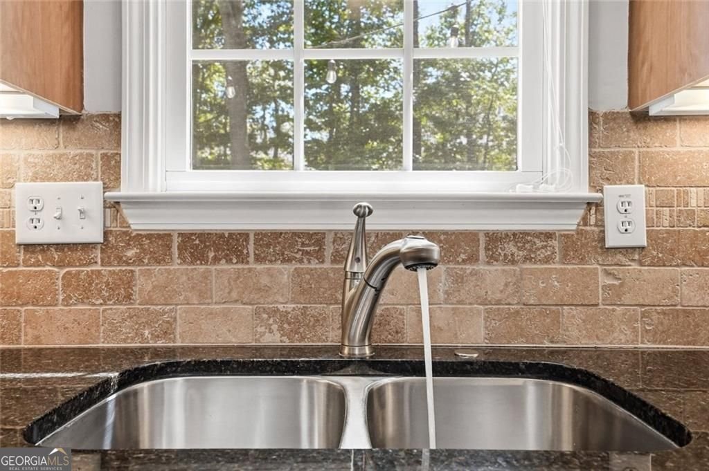 146 Middleton Place Grayson - Photo 14