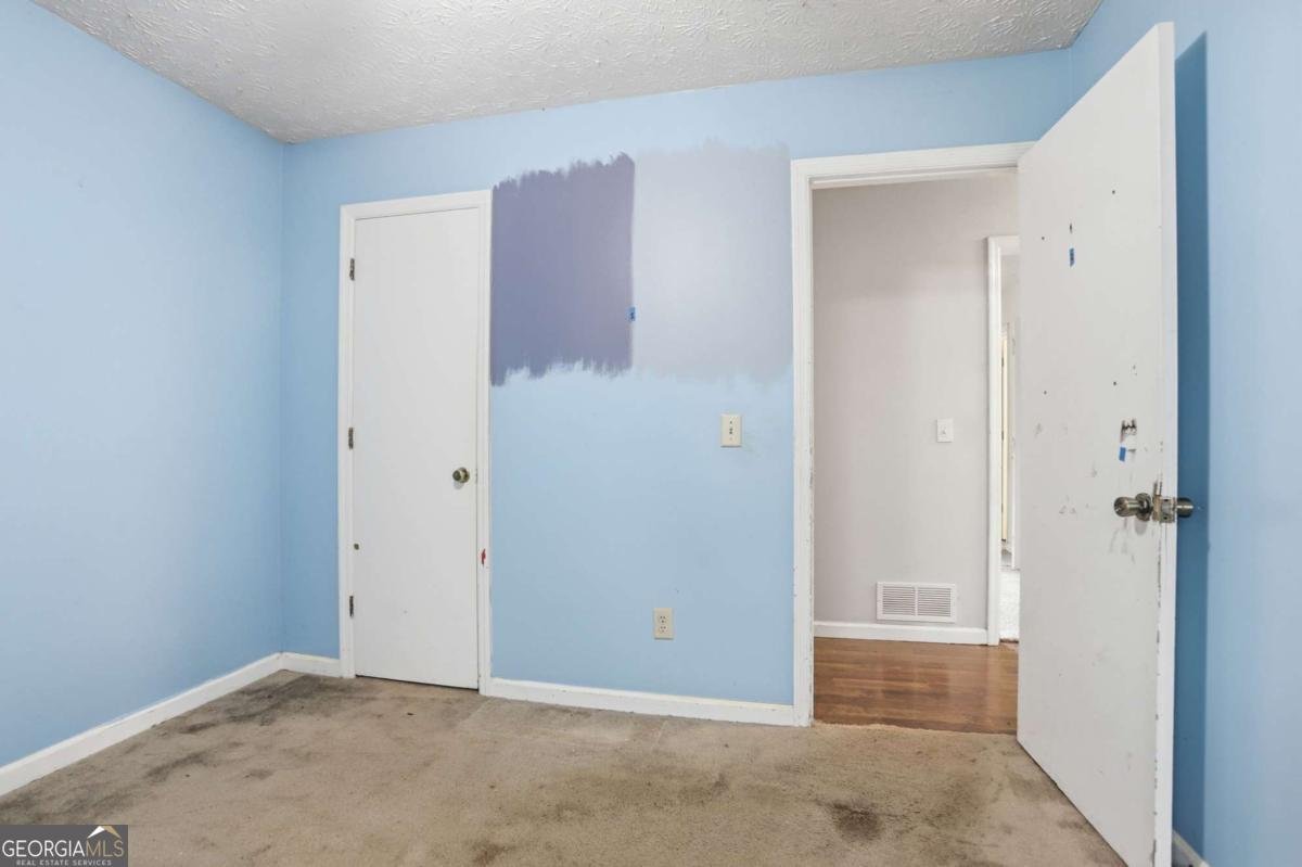1290 Shallowford Road Marietta - Photo 12