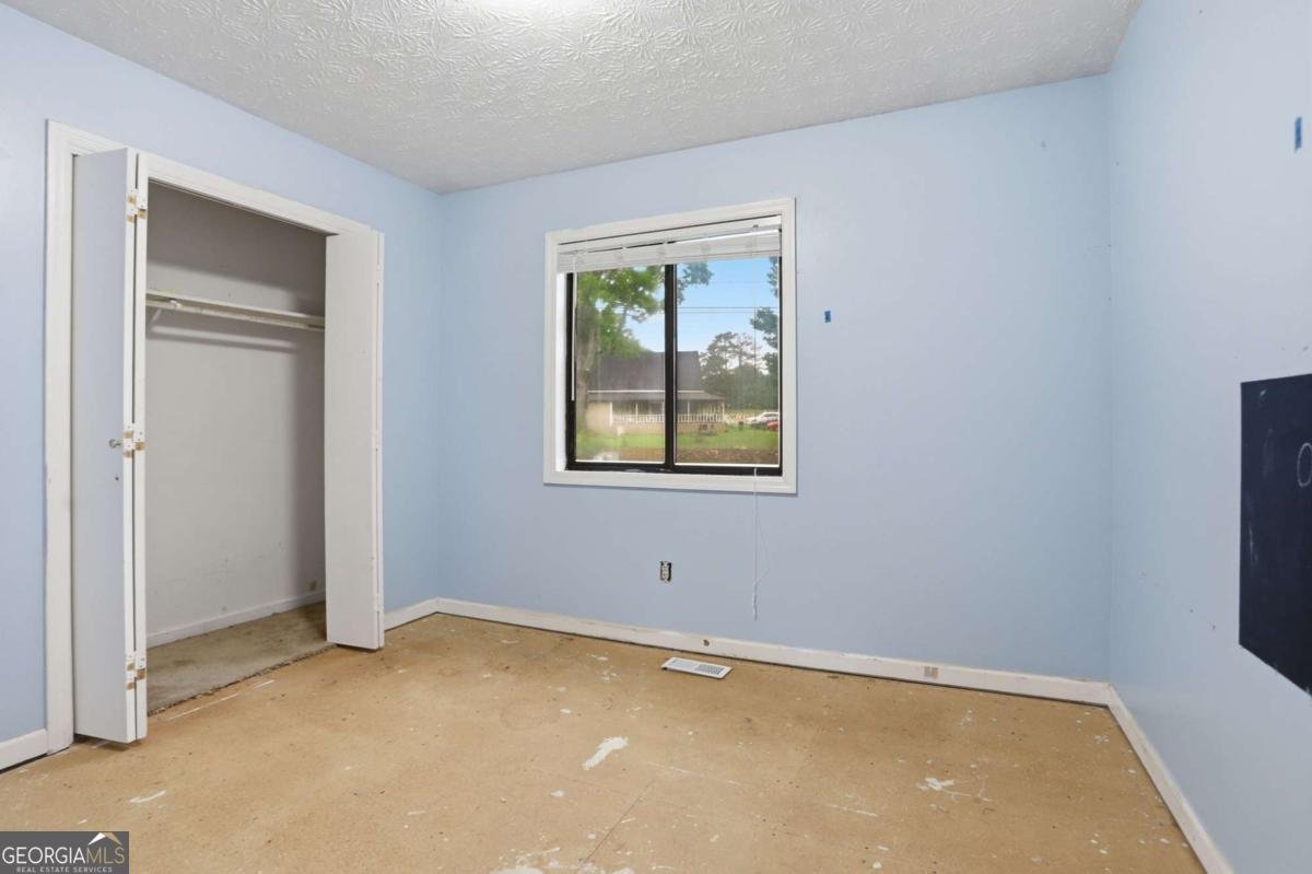 1290 Shallowford Road Marietta - Photo 9