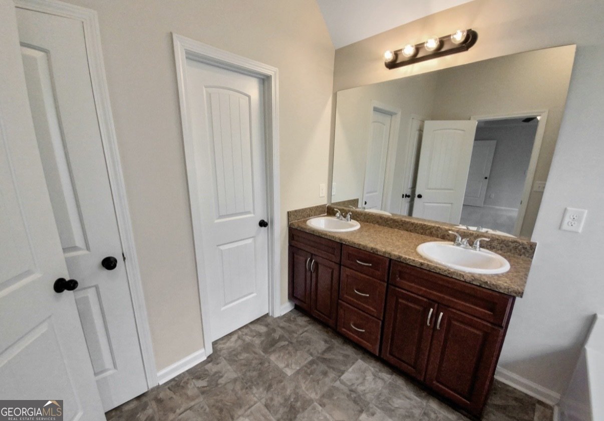 110 Stonebriar Boulevard Griffin - Photo 13
