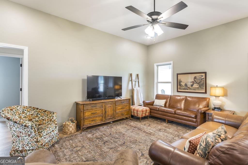 77 Cole Drive Hawkinsville - Photo 8