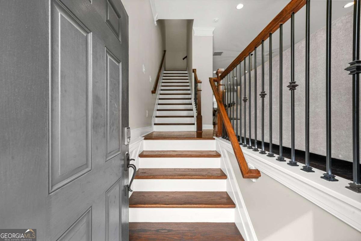 4405 DONAHUE Avenue Sugar Hill - Photo 8