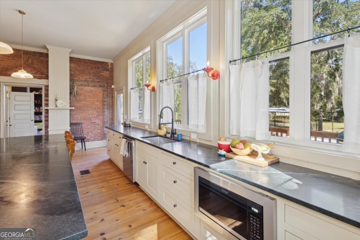 503 Ash Street Springfield - Photo 17