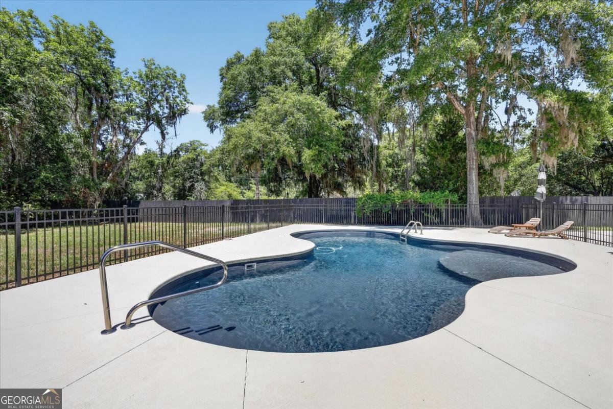 503 Ash Street Springfield - Photo 36