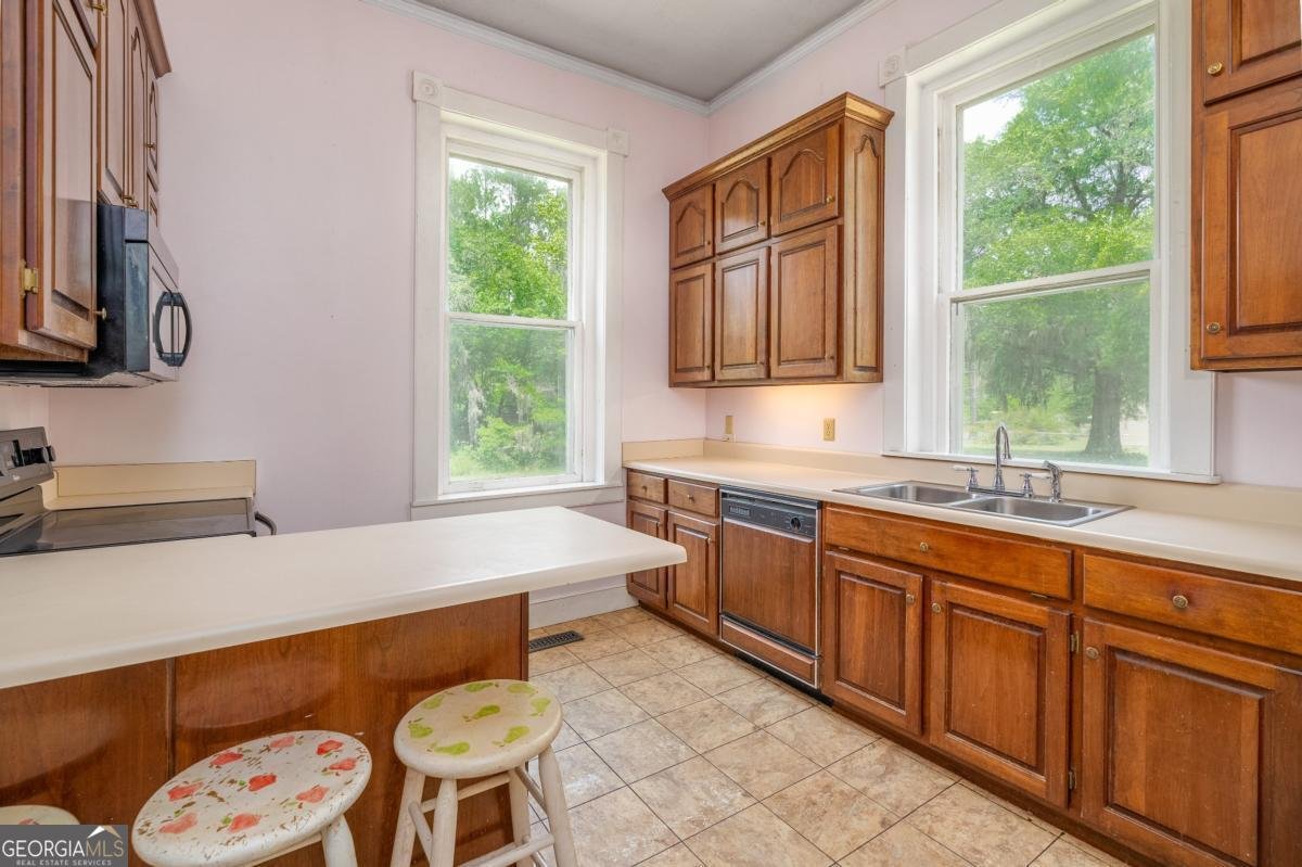 503 Ash Street Springfield - Photo 47
