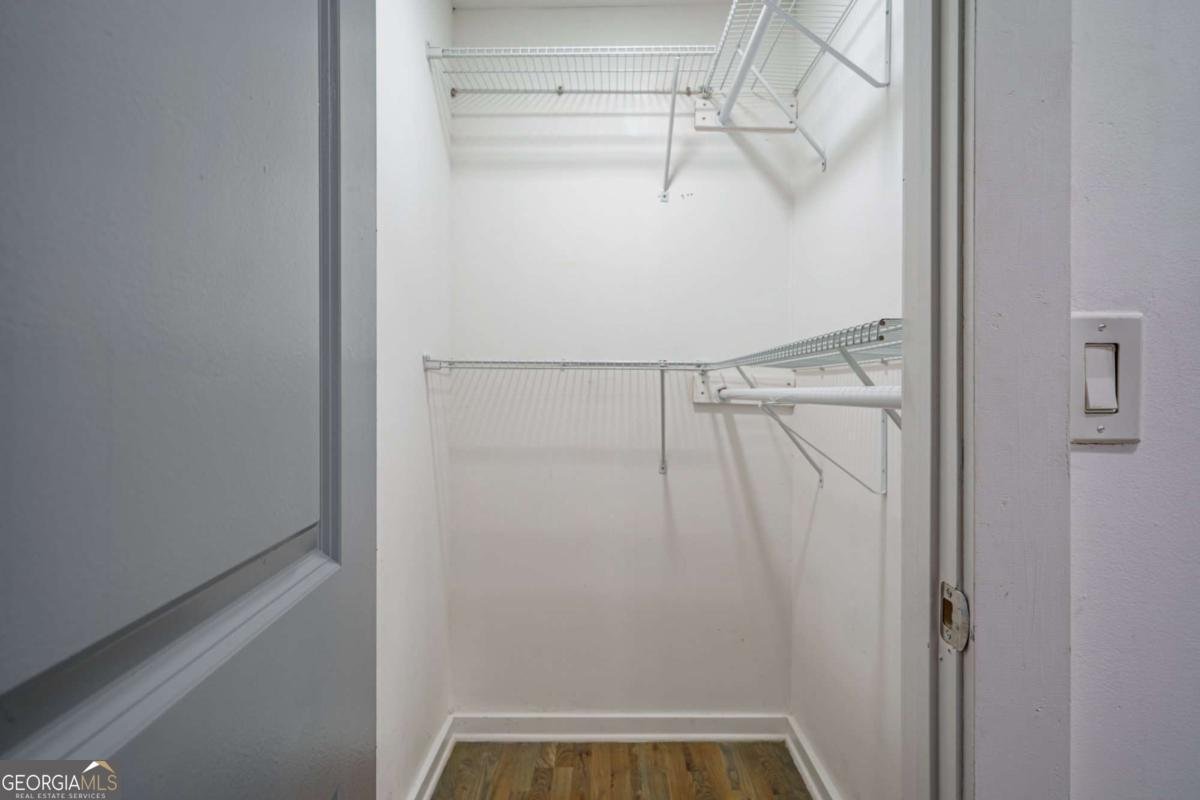 577 Commercial Avenue Atlanta - Photo 18