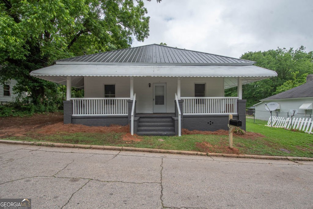 903 Georgia Avenue Lagrange - main photo