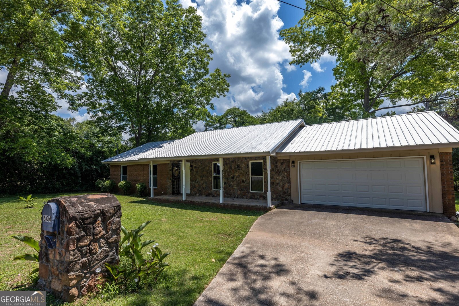 604 Pear Street West Point - Photo 24