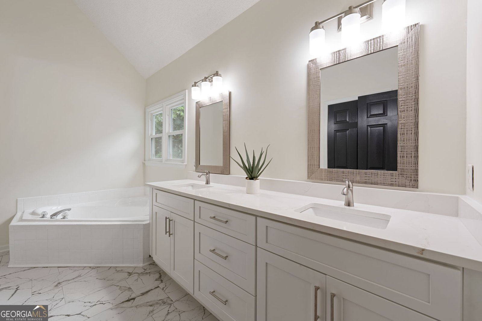 262 Barrington Farms Parkway Sharpsburg - Photo 29