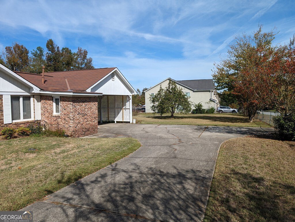 5401 Susan Lane Columbus - Photo 32
