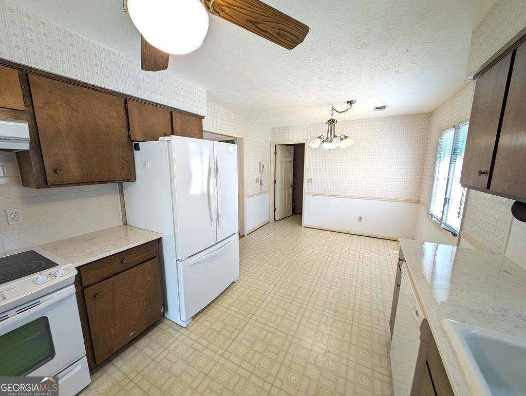 5401 Susan Lane Columbus - Photo 6